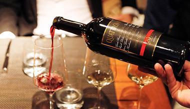 COME ABBINARE VINO QUATTROMANI